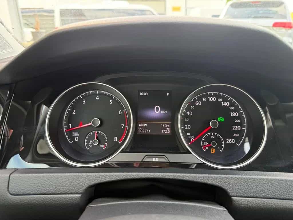 Volkswagen Golf VII Lim. Highline BMT=Leder-Kamera-AHK-= 03/2014-photo-16