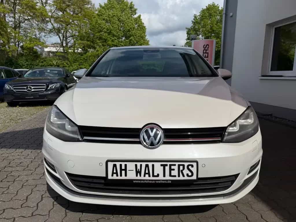 Volkswagen Golf VII Lim. Highline BMT=Leder-Kamera-AHK-= 03/2014-photo-2