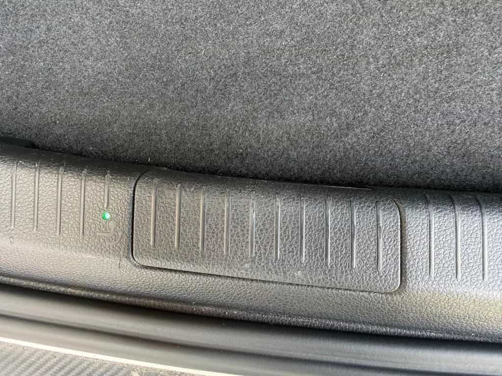 Volkswagen Golf VII Lim. Highline BMT=Leder-Kamera-AHK-= 03/2014-photo-25
