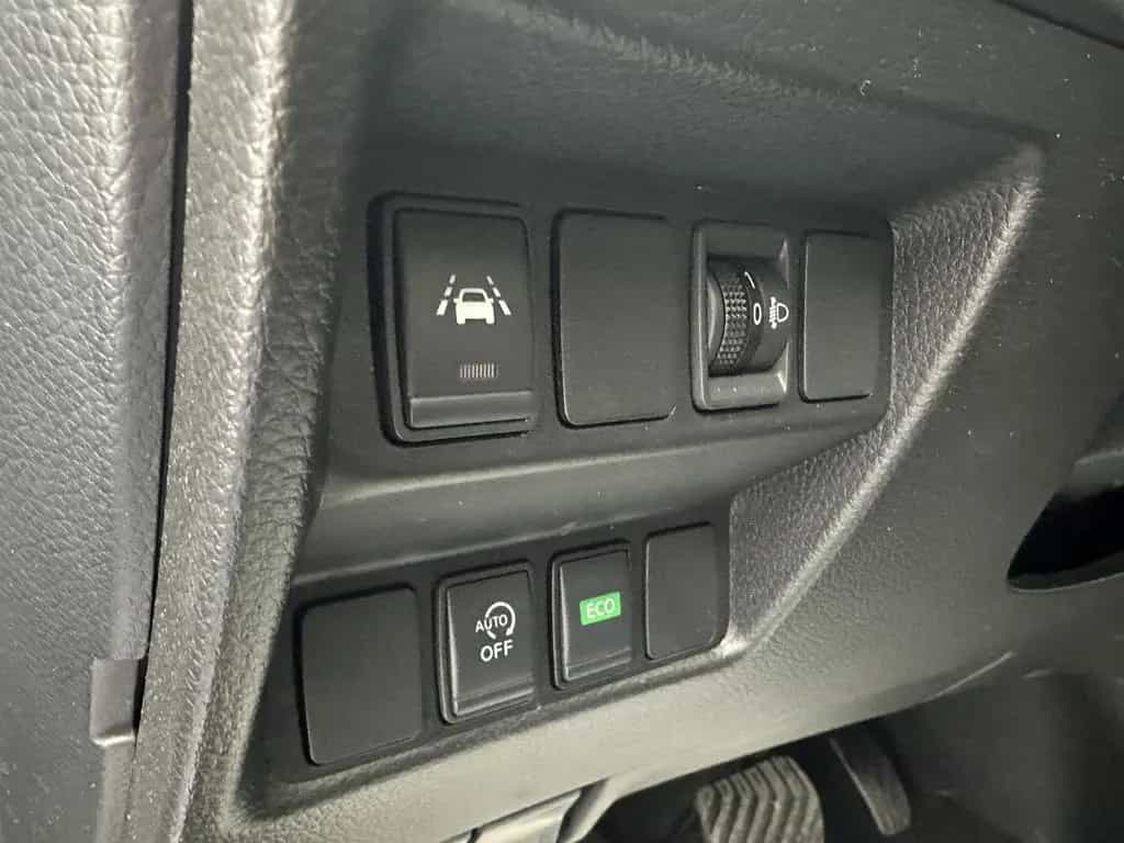 Nissan Qashqai N-Connecta "1 HAND-PANO-NAVI-CAM-SITZH" 08/2020-photo-21