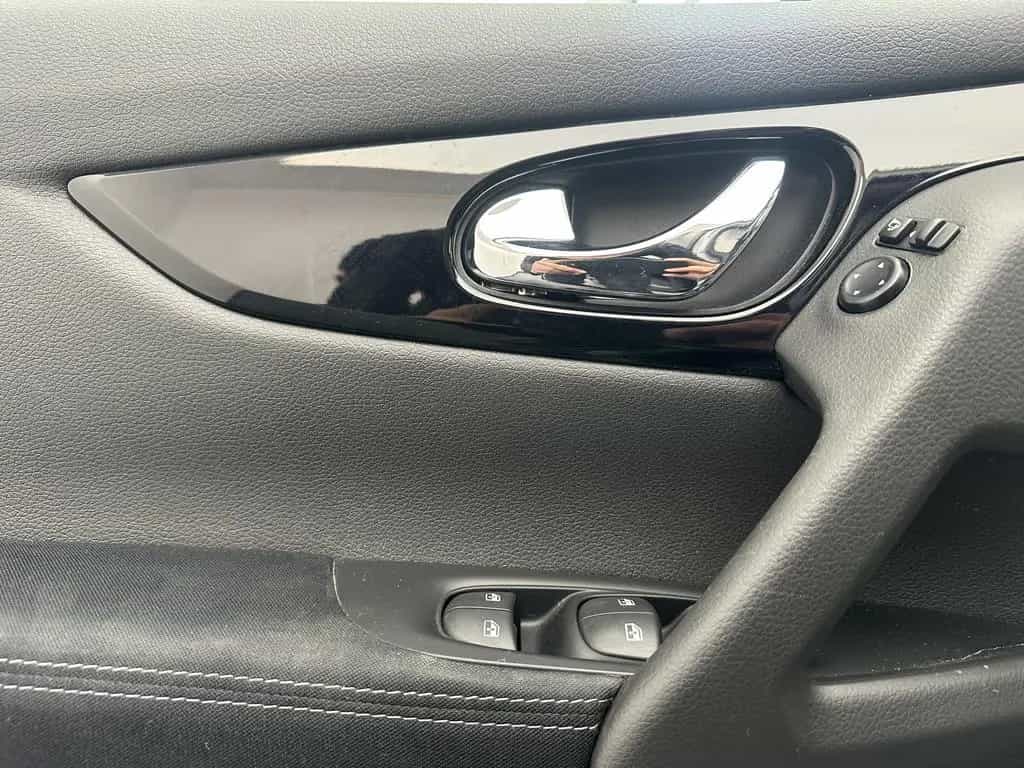 Nissan Qashqai N-Connecta "1 HAND-PANO-NAVI-CAM-SITZH" 08/2020-photo-22