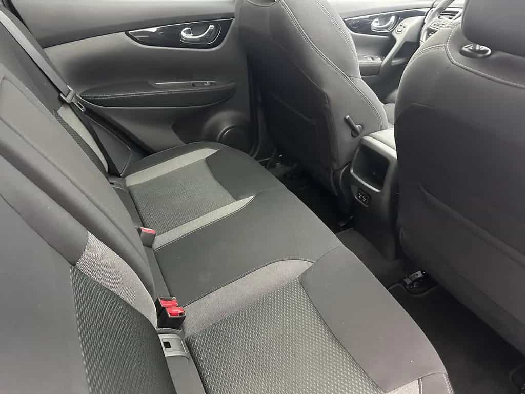 Nissan Qashqai N-Connecta "1 HAND-PANO-NAVI-CAM-SITZH" 08/2020-photo-23