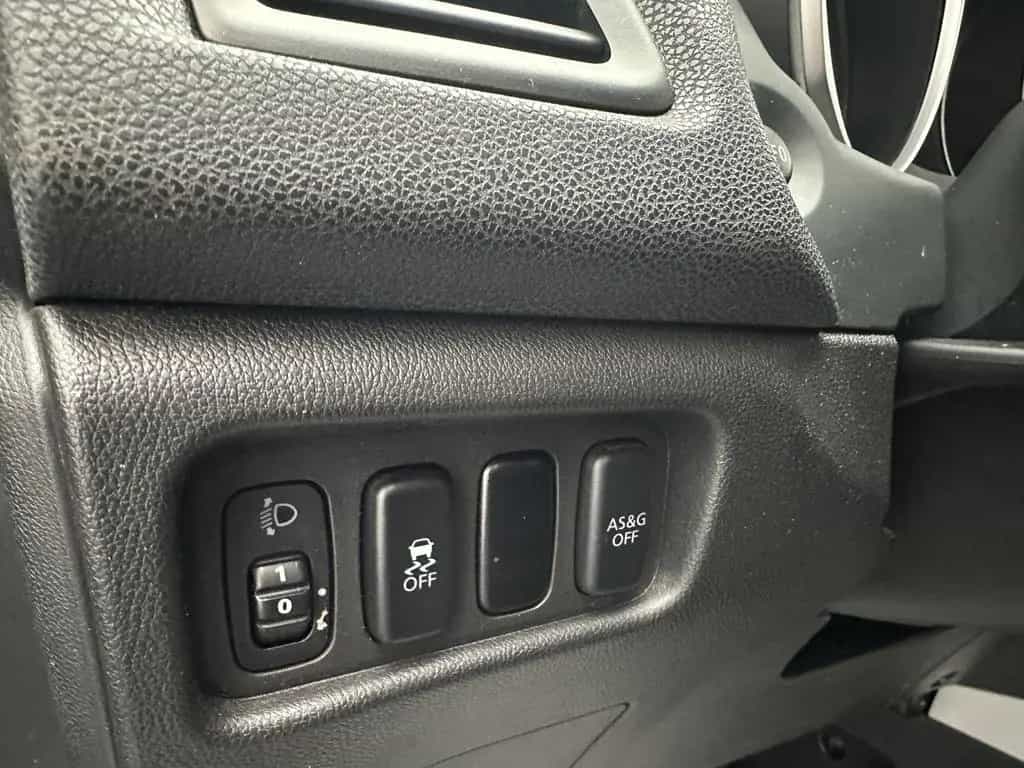 Mitsubishi ASX Basis 2WD "1 HAND-TÜV NEU-KLIMA" 03/2012-photo-17