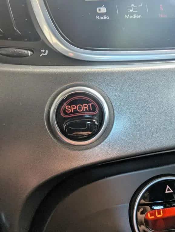 Abarth 500 Cabrio 595 C Pista 07/2017-photo-23