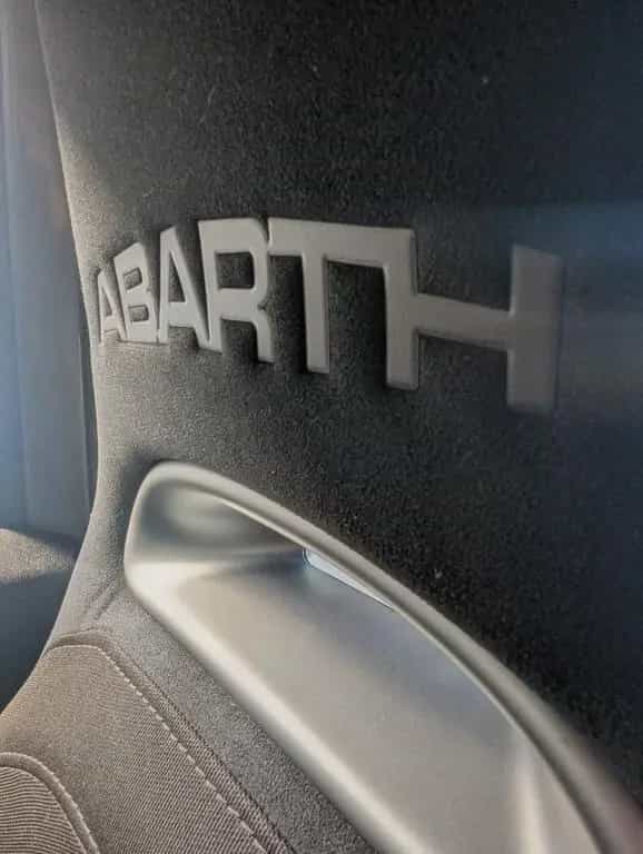 Abarth 500 Cabrio 595 C Pista 07/2017-photo-26