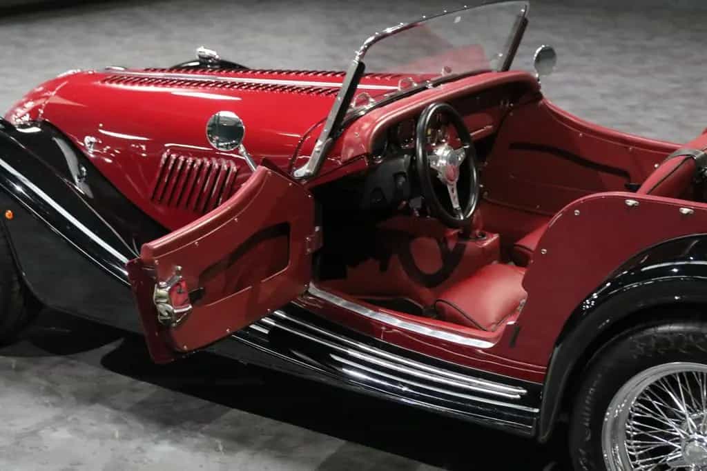 Morgan Plus 8 Roadster 3.9 V8 WideBody Viele Extras 03/2000-photo-8