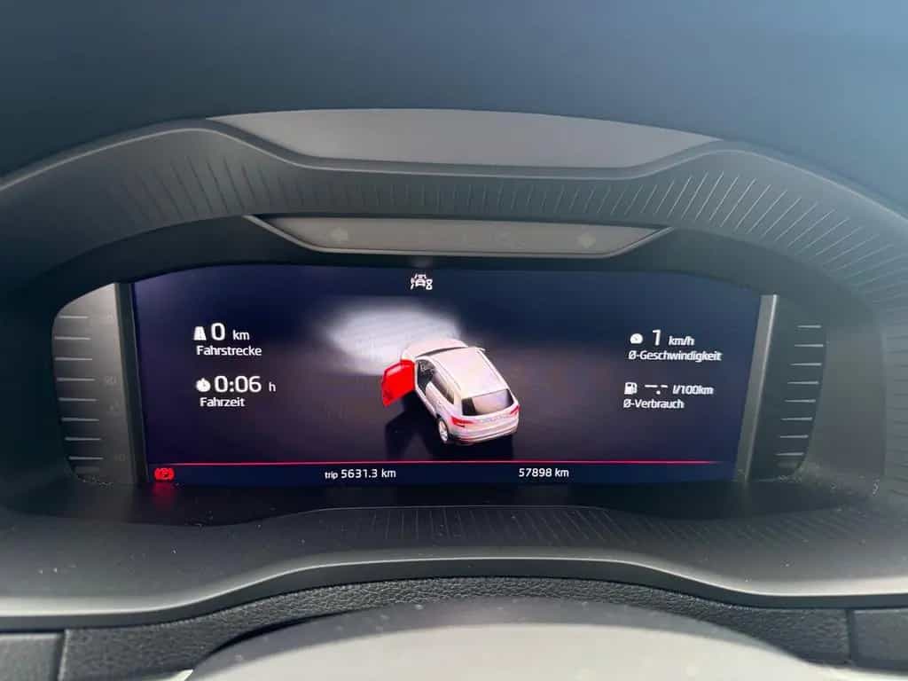 Skoda Karoq Clever 1.5 TSI ACT ACC Navi Rückfahrkam. 02/2022-photo-11