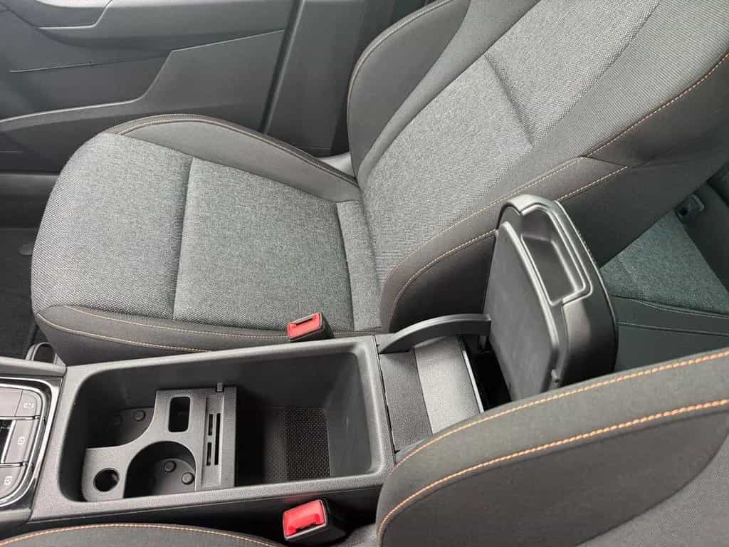 Skoda Karoq Clever 1.5 TSI ACT ACC Navi Rückfahrkam. 02/2022-photo-19