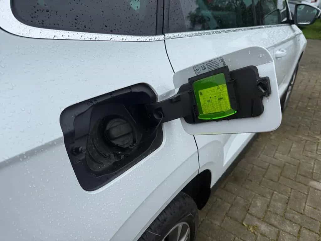 Skoda Karoq Clever 1.5 TSI ACT ACC Navi Rückfahrkam. 02/2022-photo-30