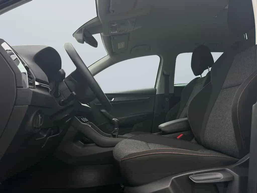 Skoda Karoq Clever 1.5 TSI ACT ACC Navi Rückfahrkam. 02/2022-photo-6