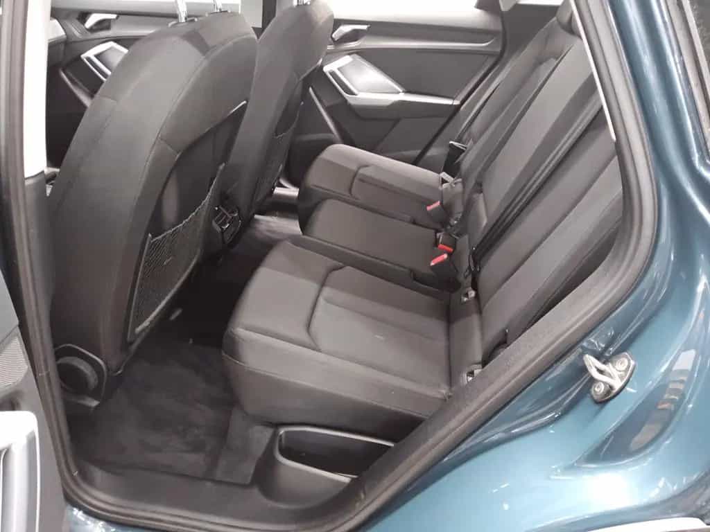 Audi Q3 40 TFSI Qu. virtual LED PDC Shz 07/2020-photo-12