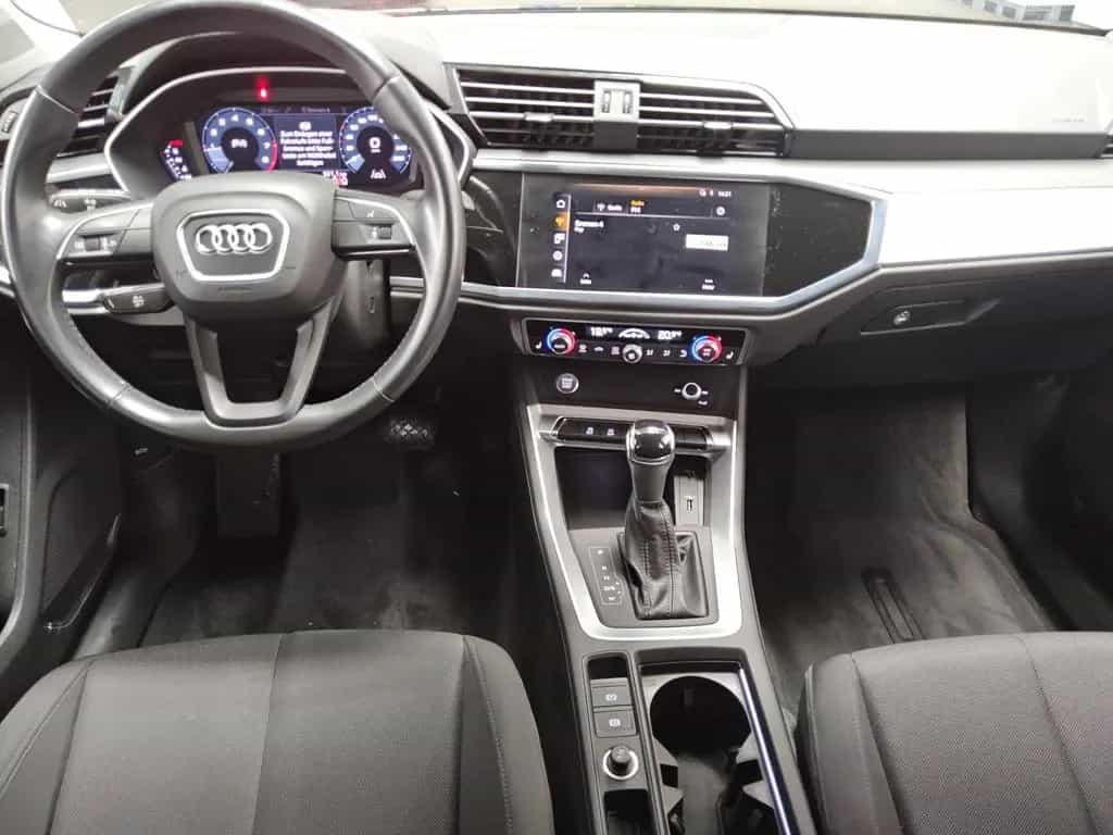 Audi Q3 40 TFSI Qu. virtual LED PDC Shz 07/2020-photo-4