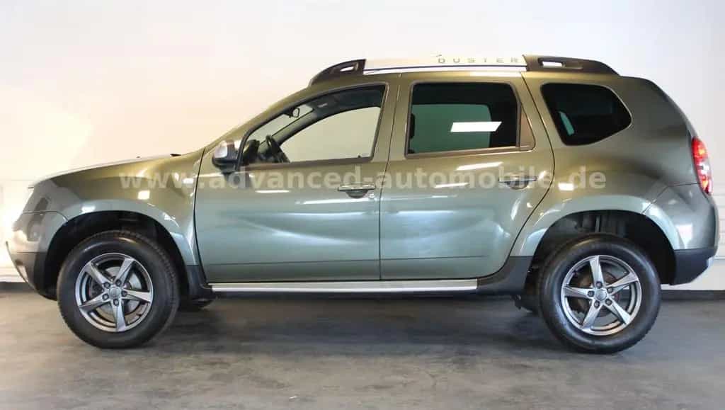 Dacia Duster I Laureate 4x2|NAVI|PDC|STEUERKETTE NEU 07/2015-photo-12