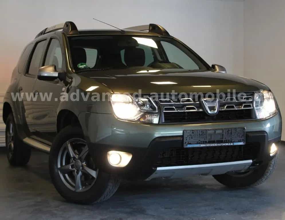Dacia Duster I Laureate 4x2|NAVI|PDC|STEUERKETTE NEU 07/2015-photo-4