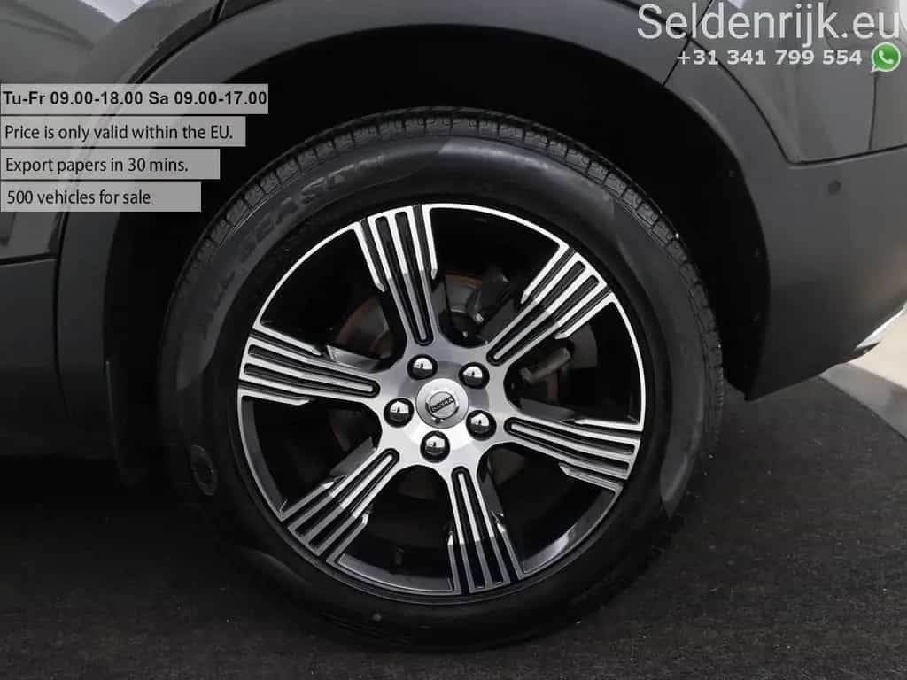 Volvo XC40 2.0 T4 Inscription | panorama dach | Leder 10/2018-photo-31
