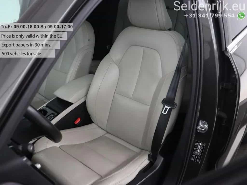 Volvo XC40 2.0 T4 Inscription | panorama dach | Leder 10/2018-photo-6
