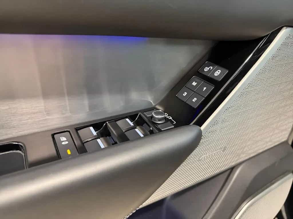 Land Rover Range Rover Velar Range Rover 3.0d Velar R-Dynamic HSE*HeadUp*Pano 11/2020-photo-17