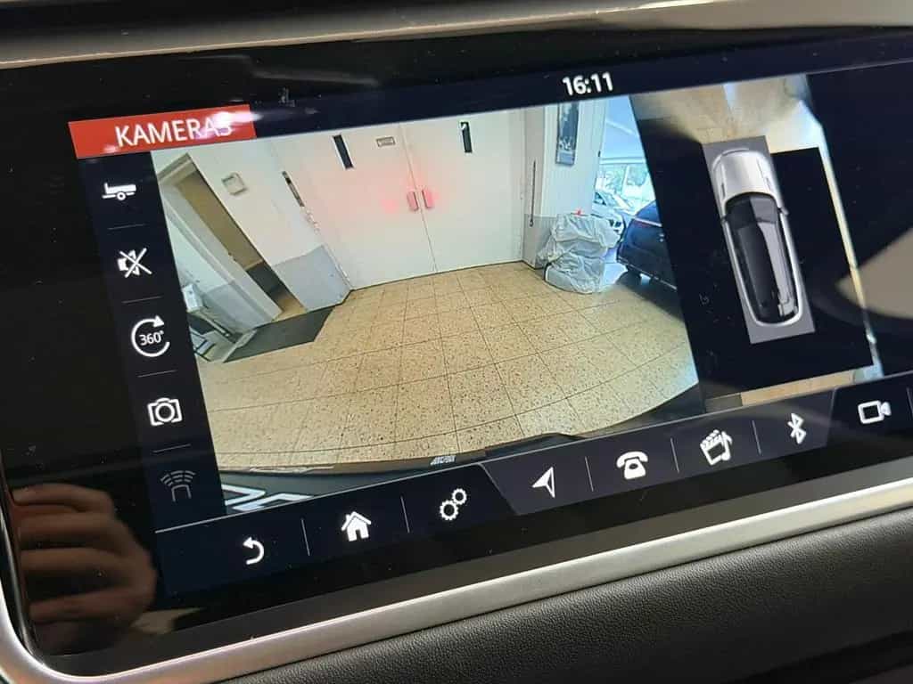 Land Rover Range Rover Velar Range Rover 3.0d Velar R-Dynamic HSE*HeadUp*Pano 11/2020-photo-31