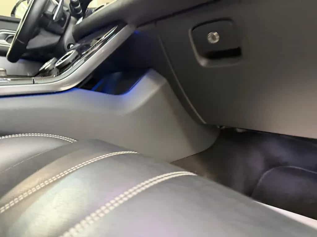 Land Rover Range Rover Velar Range Rover 3.0d Velar R-Dynamic HSE*HeadUp*Pano 11/2020-photo-39