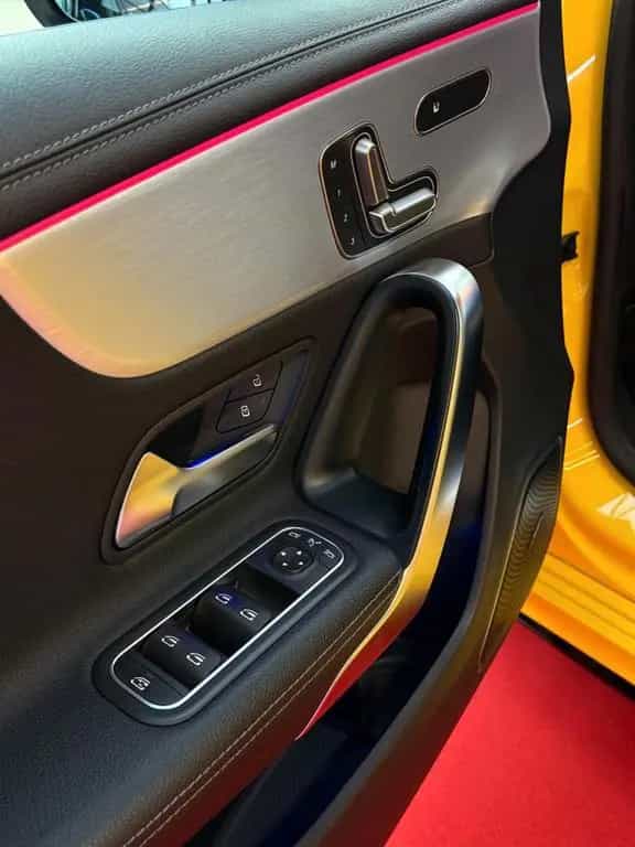 Mercedes-Benz A 35 AMG A35 AMG Turbo 4Matic AERODYNAMIK /PANO/MEMO/BURM 07/2019-photo-22