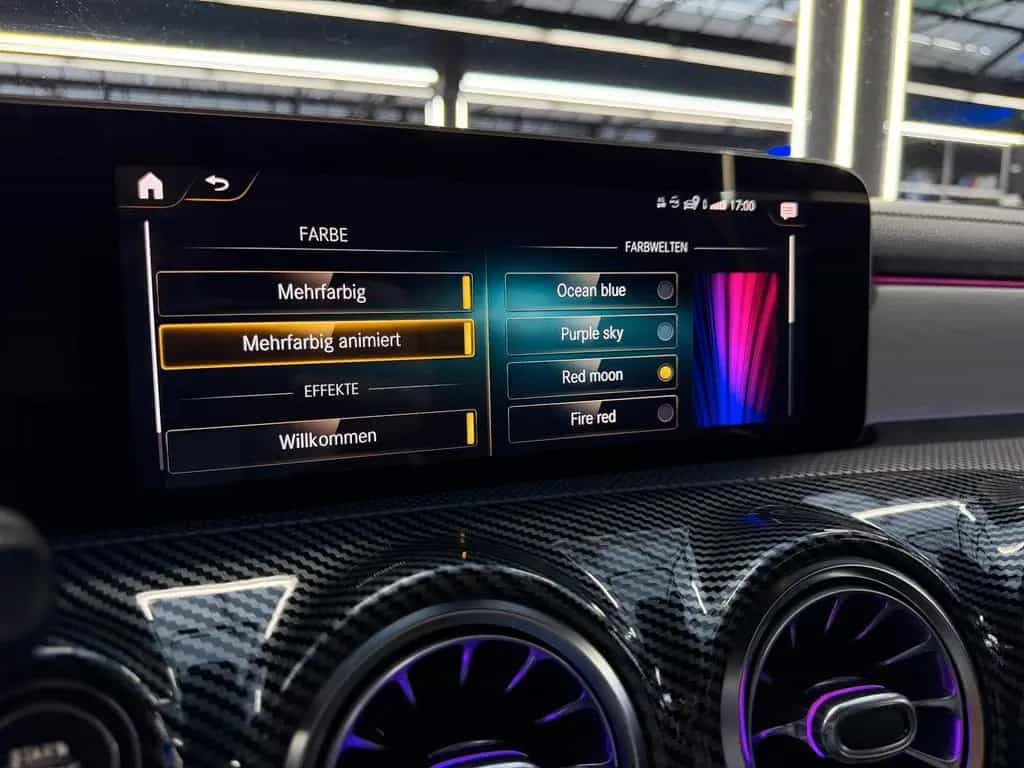 Mercedes-Benz A 35 AMG A35 AMG Turbo 4Matic AERODYNAMIK /PANO/MEMO/BURM 07/2019-photo-27