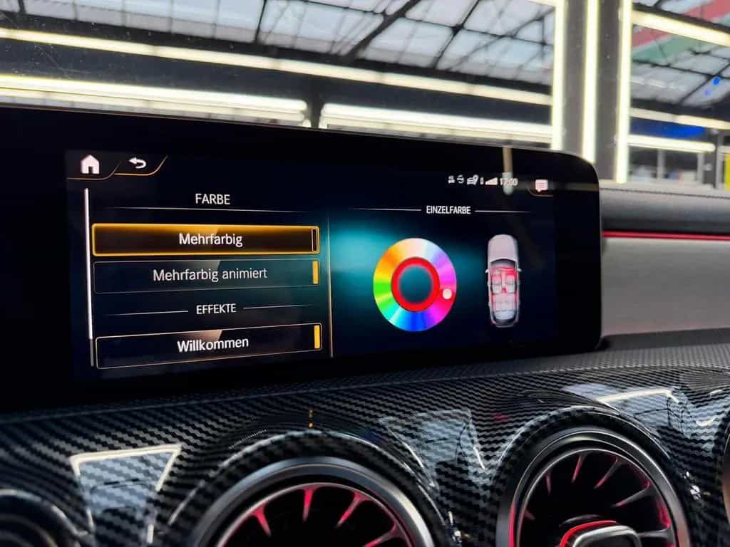 Mercedes-Benz A 35 AMG A35 AMG Turbo 4Matic AERODYNAMIK /PANO/MEMO/BURM 07/2019-photo-28