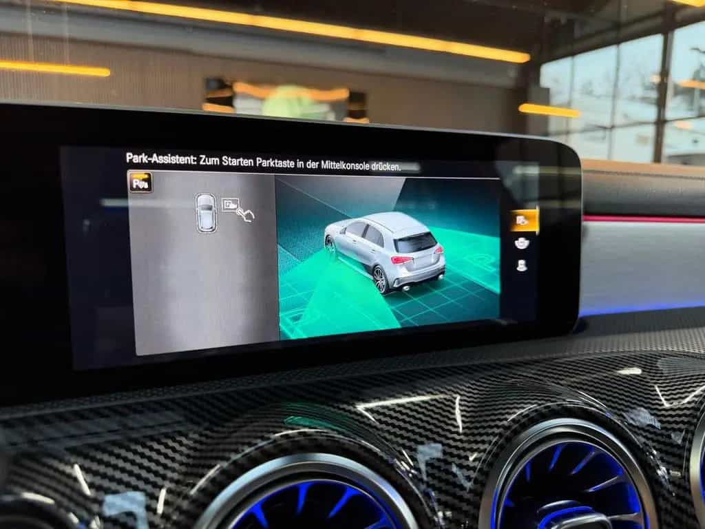 Mercedes-Benz A 35 AMG A35 AMG Turbo 4Matic AERODYNAMIK /PANO/MEMO/BURM 07/2019-photo-38