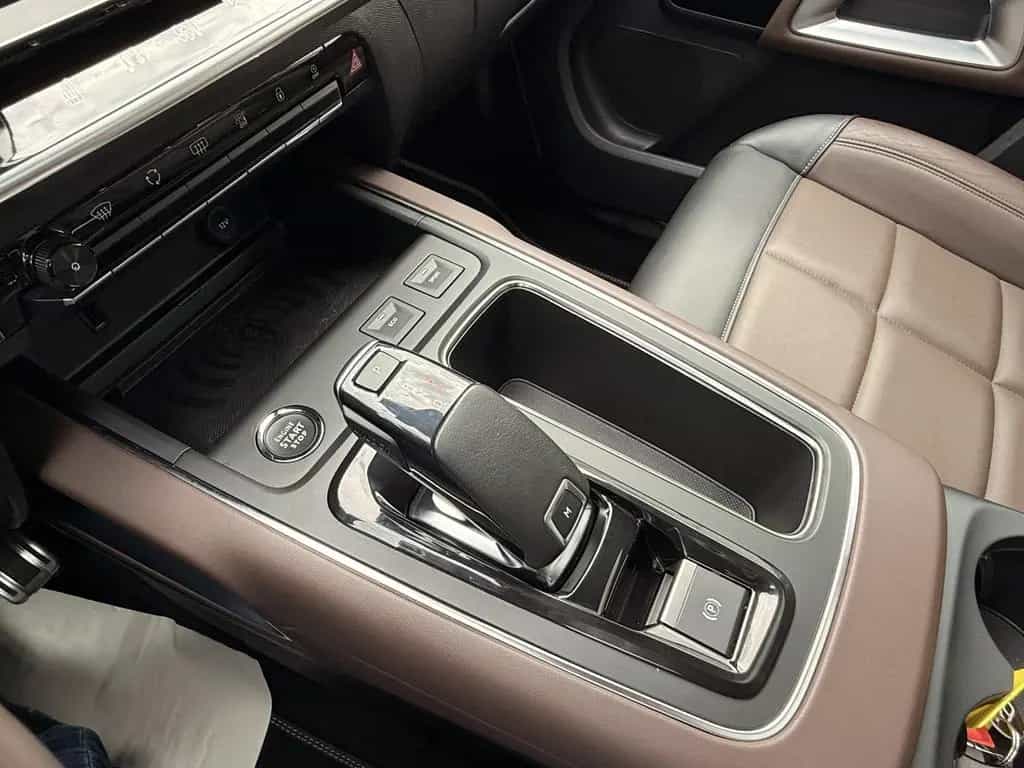 Citroën C5 Aircross 1.6 PureTech Shine  PANO*MASSAGE* KA 02/2021-photo-18