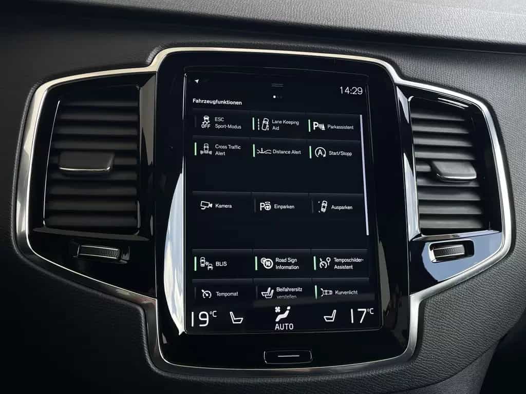 Volvo XC90 T6*R-DESIGN*AWD*CARBON*20Z*PANORAMA*AHK* 12/2017-photo-26