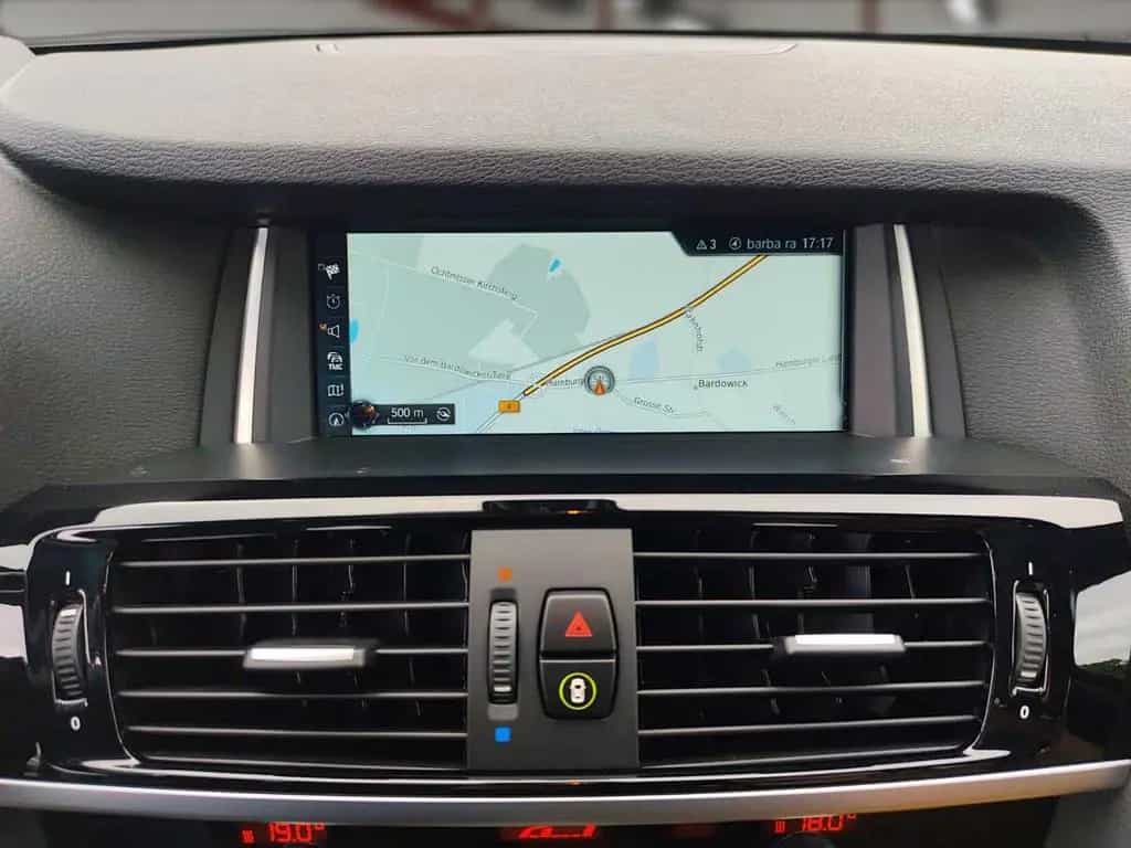 BMW X3 xDrive 30d Advantage AHK ACC HuD Kamera Panor 08/2017-photo-9