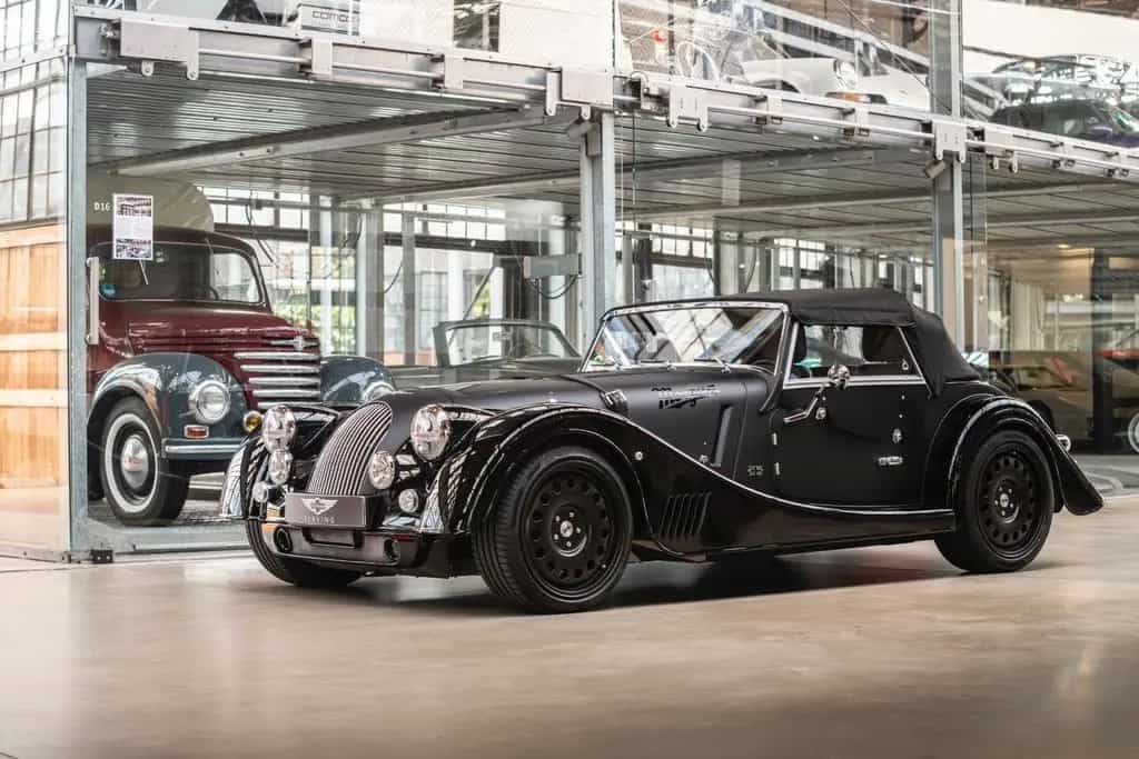 Morgan Plus 6 Plus Six - A/C - SHZ - Two Tone Lack 01/2021-photo-1