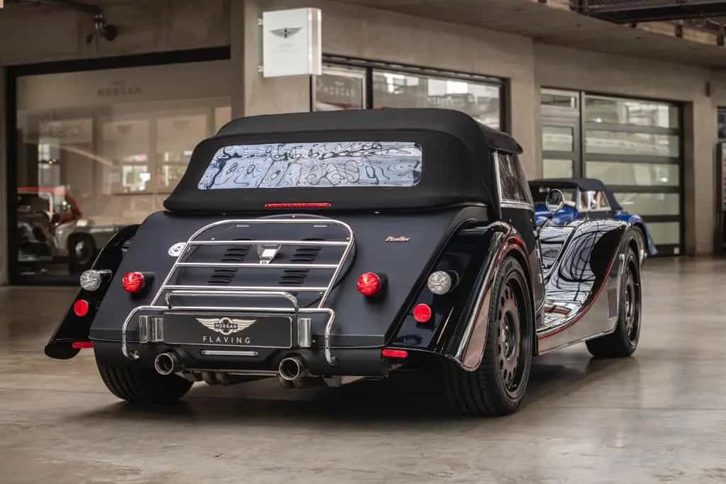 Morgan Plus 6 Plus Six - A/C - SHZ - Two Tone Lack 01/2021-photo-17