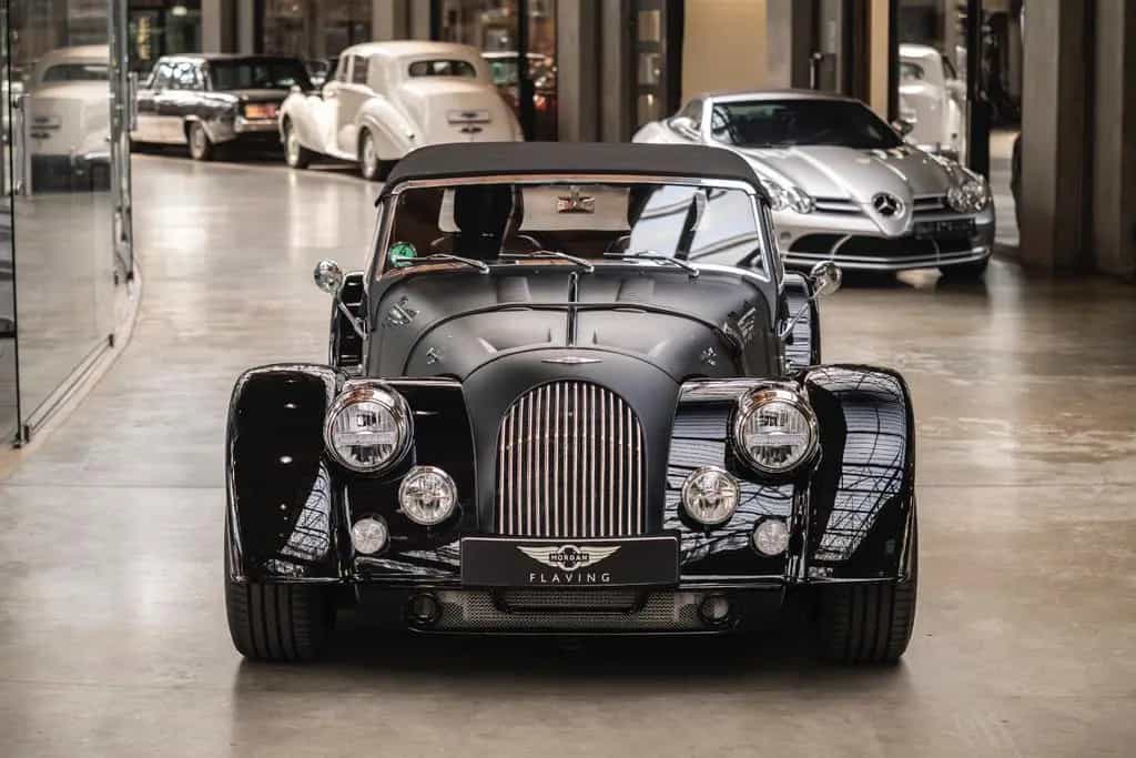 Morgan Plus 6 Plus Six - A/C - SHZ - Two Tone Lack 01/2021-photo-3