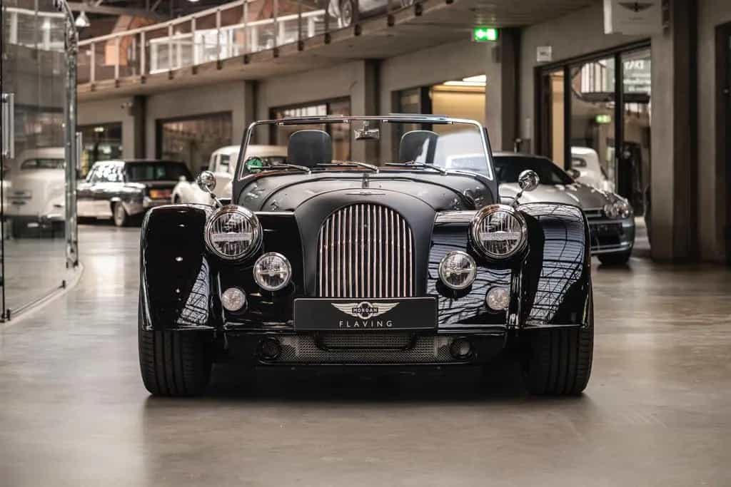 Morgan Plus 6 Plus Six - A/C - SHZ - Two Tone Lack 01/2021-photo-4