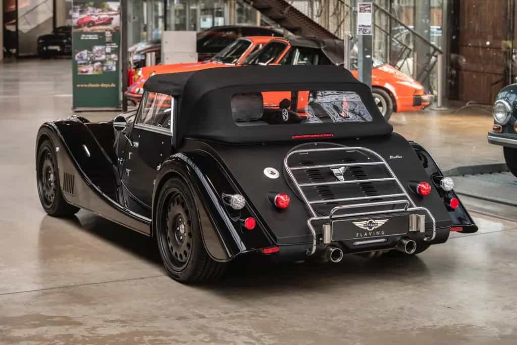 Morgan Plus 6 Plus Six - A/C - SHZ - Two Tone Lack 01/2021-photo-9