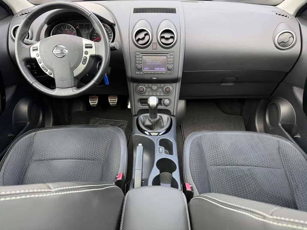Nissan Qashqai 1.6i Navi 360° Kamera Panorama Bluetooth 11/2013-photo-11