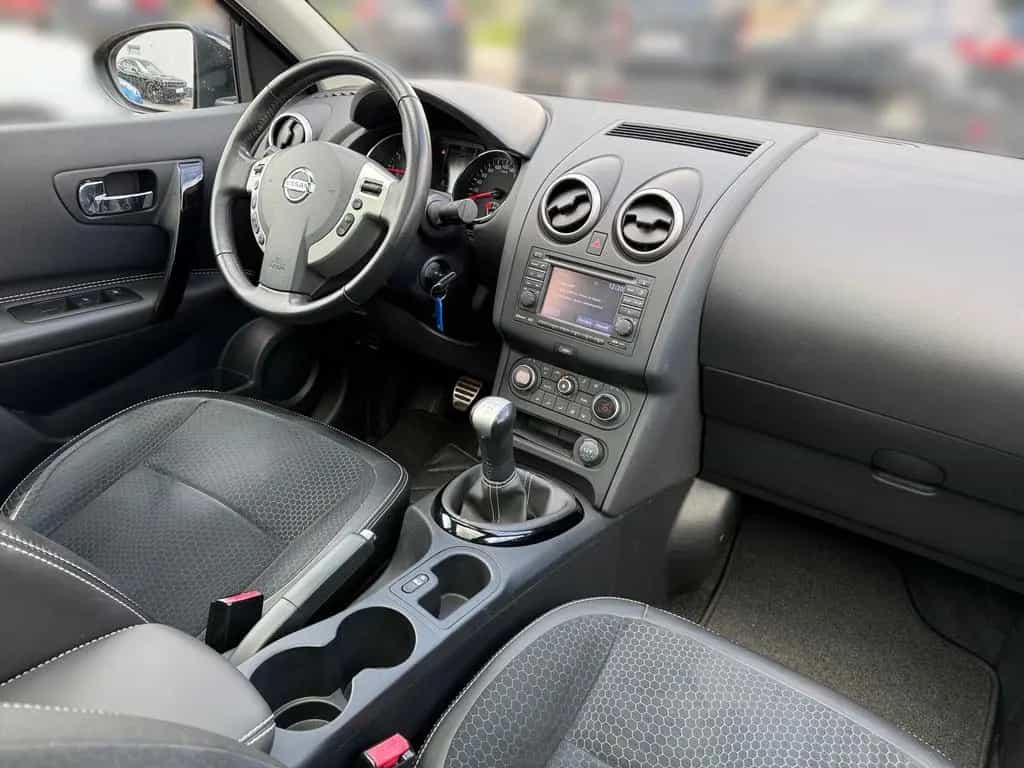 Nissan Qashqai 1.6i Navi 360° Kamera Panorama Bluetooth 11/2013-photo-13