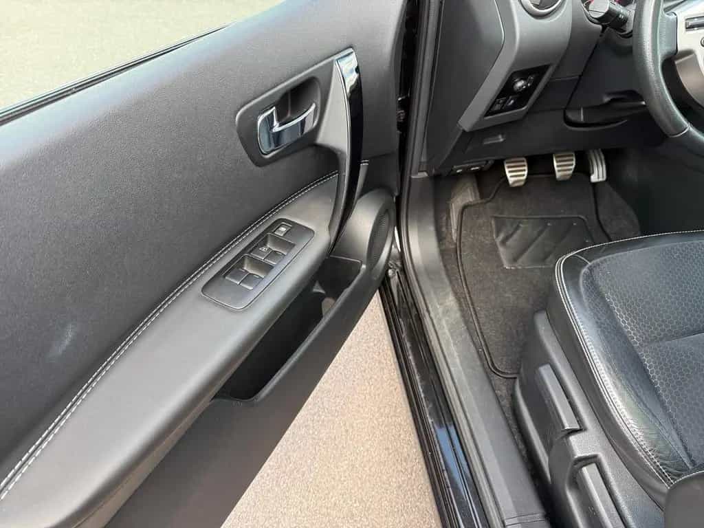 Nissan Qashqai 1.6i Navi 360° Kamera Panorama Bluetooth 11/2013-photo-17