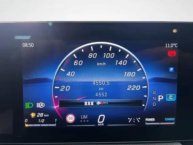 Mercedes-Benz GLA 200 PROGRESSIVE AHK MBUX KLIMA NAVI SHZ 08/2025-photo-13