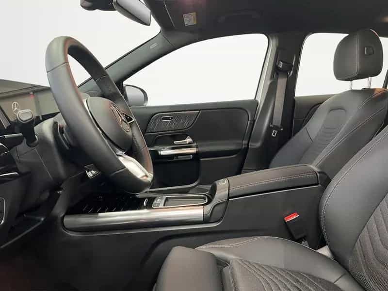 Mercedes-Benz GLA 200 PROGRESSIVE AHK MBUX KLIMA NAVI SHZ 08/2025-photo-16