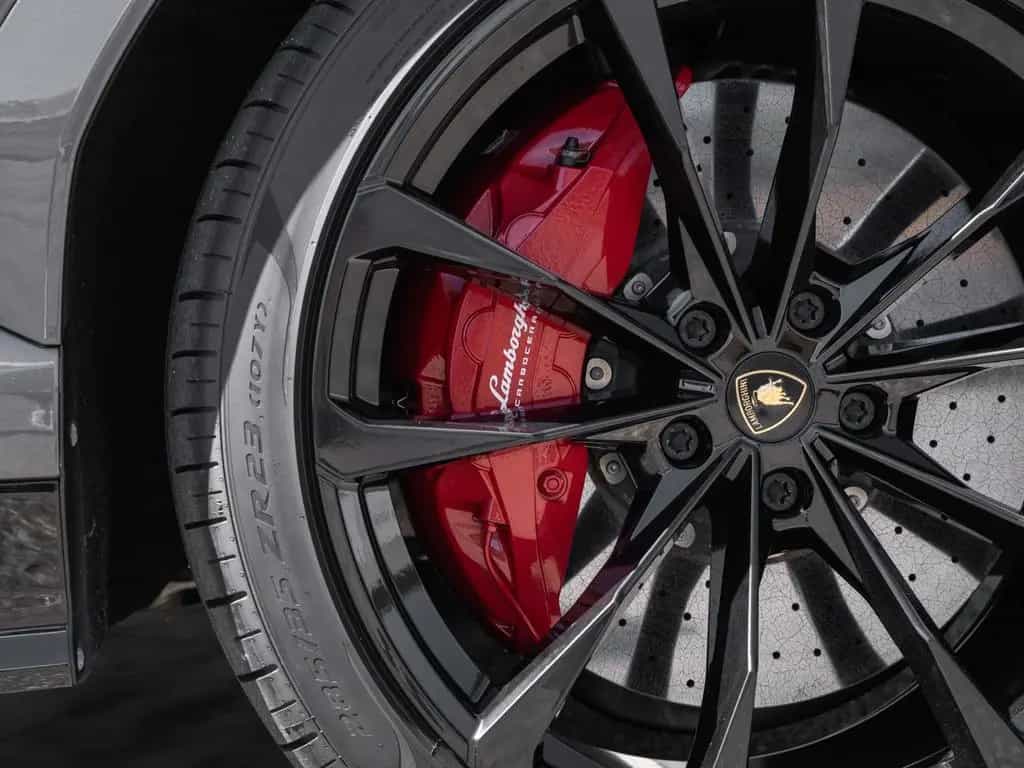 Lamborghini Urus S | Panoramic Roof | Bicolor Interior 08/2024-photo-15
