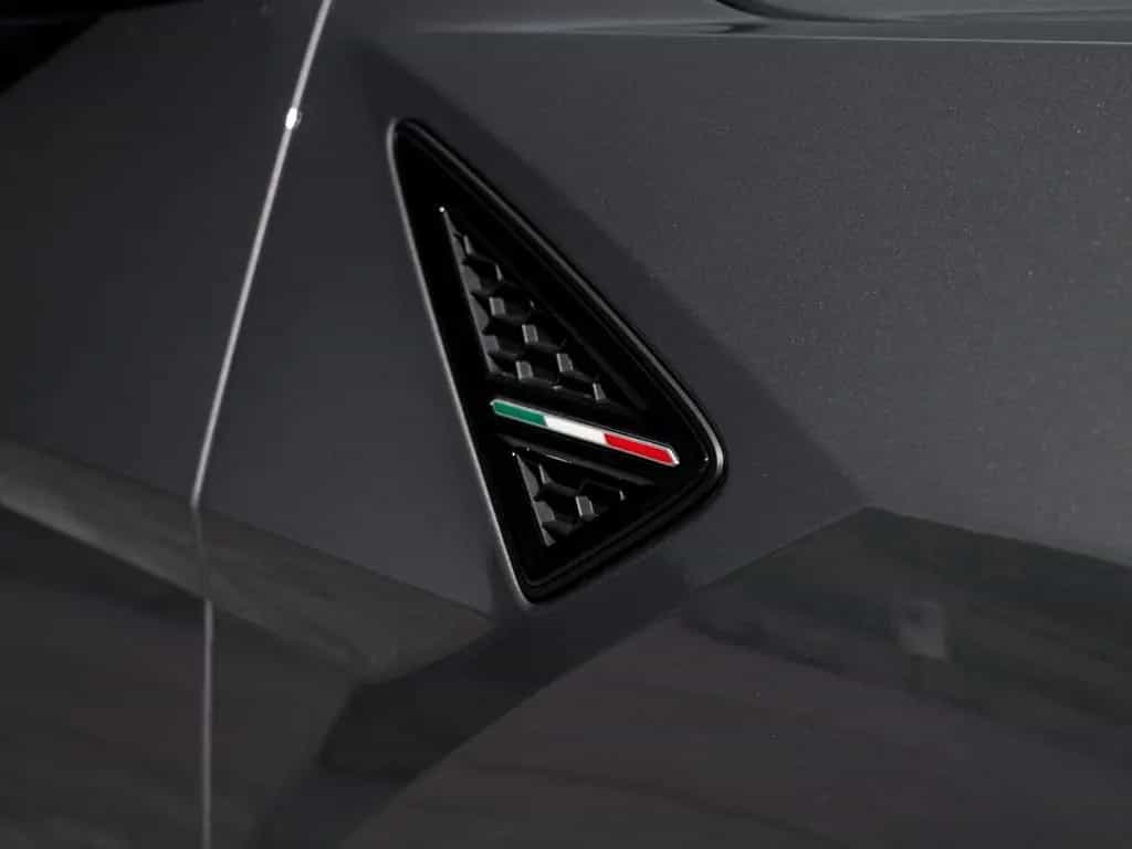 Lamborghini Urus S | Panoramic Roof | Bicolor Interior 08/2024-photo-17