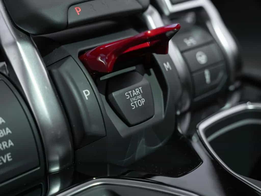 Lamborghini Urus S | Panoramic Roof | Bicolor Interior 08/2024-photo-32