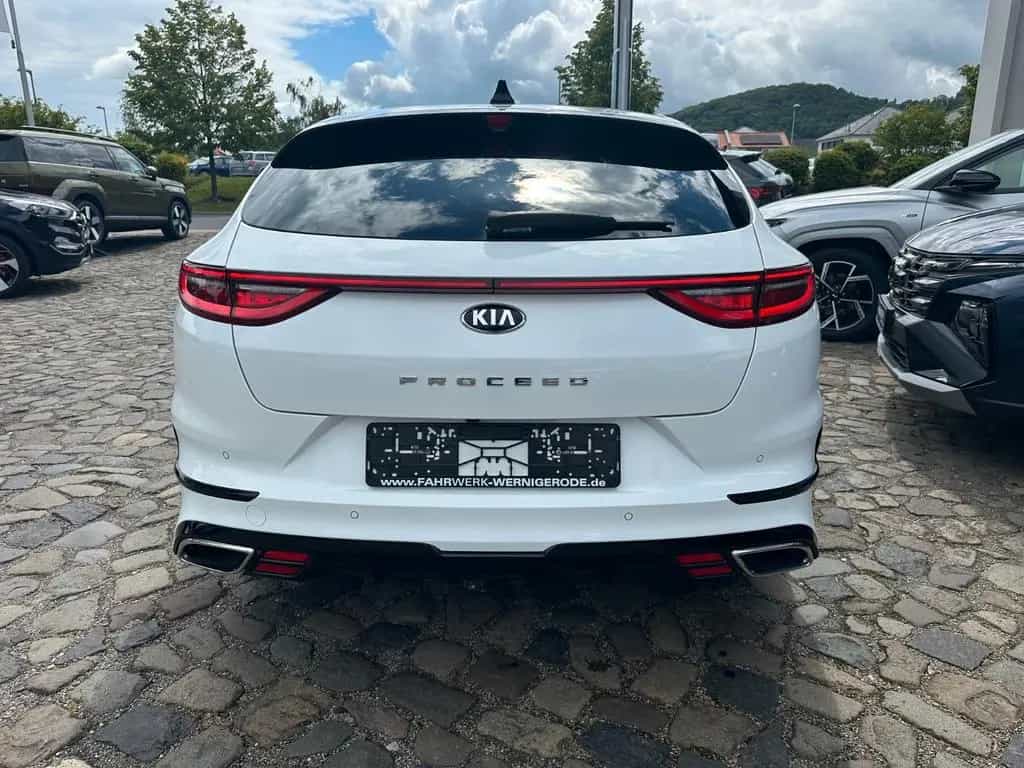 Kia pro cee'd / ProCeed ProCeed 1.6 T-GDI DCT7 OPF GT-Line Navi,Pano,LED 08/2019-photo-4