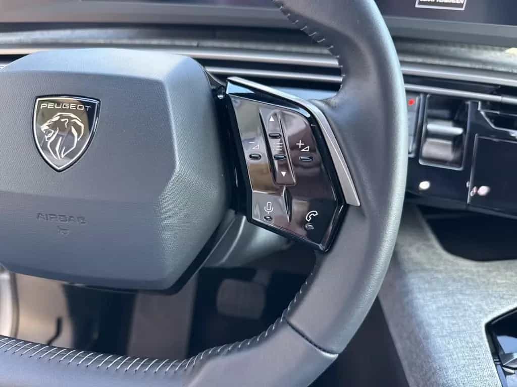 Peugeot 5008 145 Allure Hybrid 136 1.2 Digitales Cockpit 07/2025-photo-15