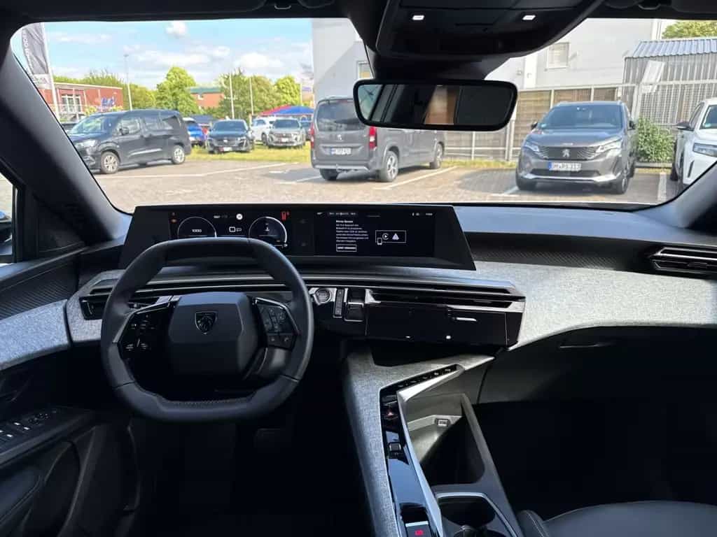 Peugeot 5008 145 Allure Hybrid 136 1.2 Digitales Cockpit 07/2025-photo-9