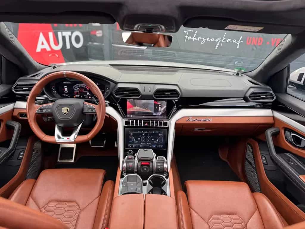 Lamborghini Urus Voll Ausstattung !!!! 03/2020-photo-10