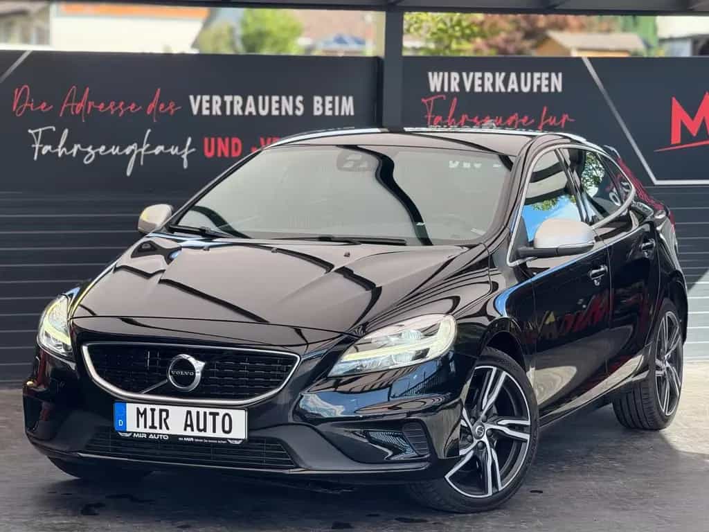 Volvo V40 Momentum 12/2016-photo-0