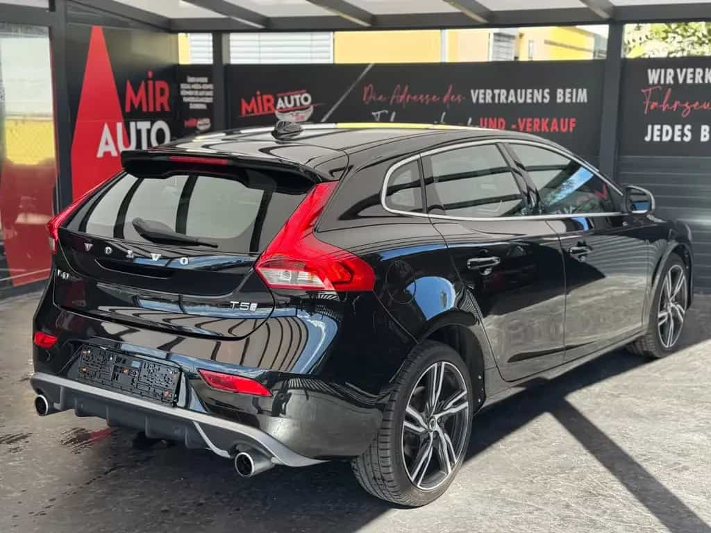 Volvo V40 Momentum 12/2016-photo-4