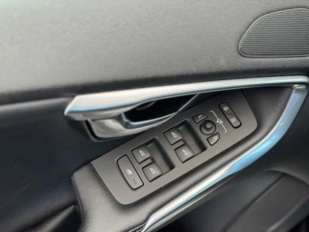 Volvo V40 Momentum 12/2016-photo-7